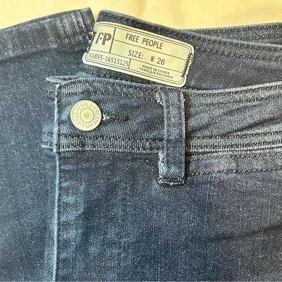 Free people high rise skinny jeans size 26 - Picture 8 of 9
